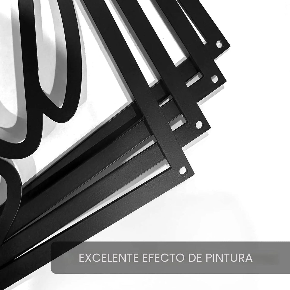 Acabado en pintura electrostática negra mate sobre acero