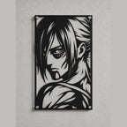 Cuadro de acero del Titán Hembra de Shingeki no Kyojin colgado en pared