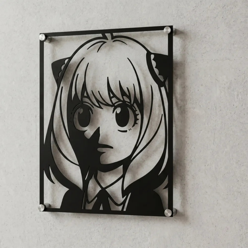Cuadro de acero de Anya Forger de Spy x Family colgado en pared
