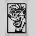 Cuadro de acero de Crash Bandicoot colgado en pared